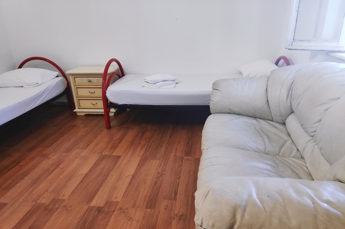 Imagen de la habitación del Hostelroma. Foto 19