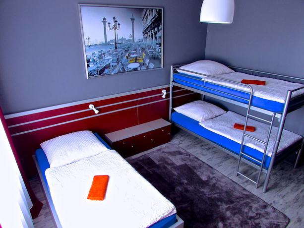 Imagen de la habitación del Hotel 108. Foto 11