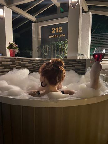 Imagen de la habitación del Hotel 212 Olympos. Foto 5