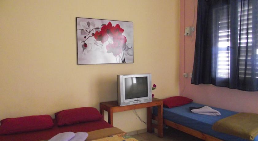 Imagen de la habitación del Hotel 28. Foto 4