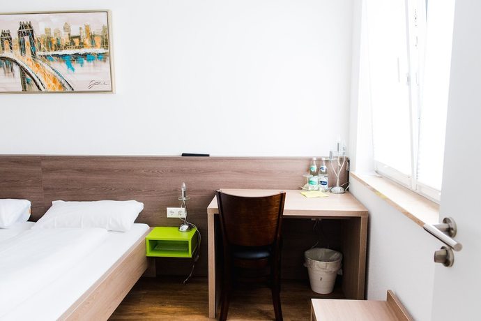 Imagen de la habitación del Hotel 37, Altdorf. Foto 11