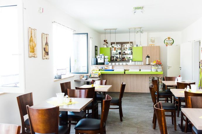 Imagen del bar/restaurante del Hotel 37, Altdorf. Foto 7