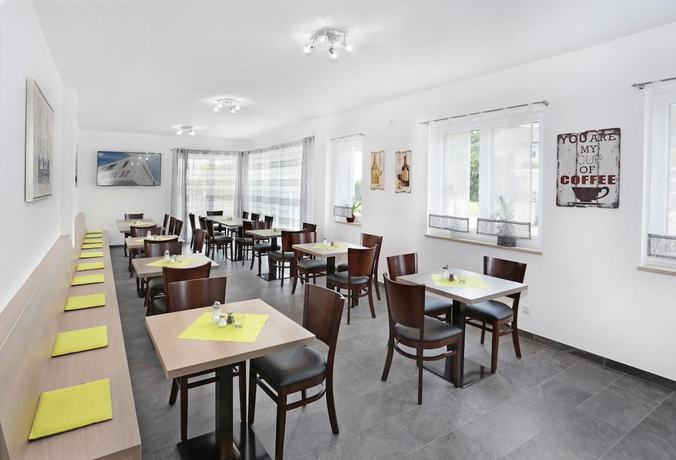 Imagen del bar/restaurante del Hotel 37. Foto 4