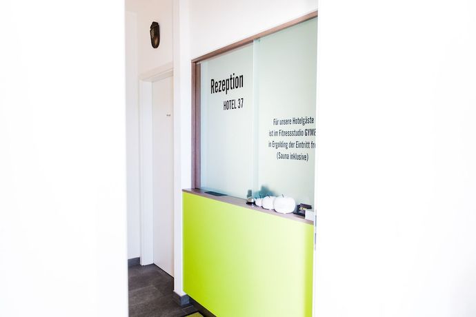 Imagen de los interiores del Hotel 37. Foto 20