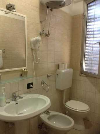 Imagen de la habitación del Hotel 4 Lampioni. Foto 6