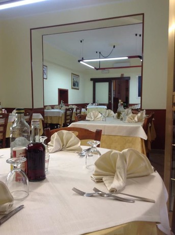 Imagen del bar/restaurante del Hotel 4 Lampioni. Foto 4