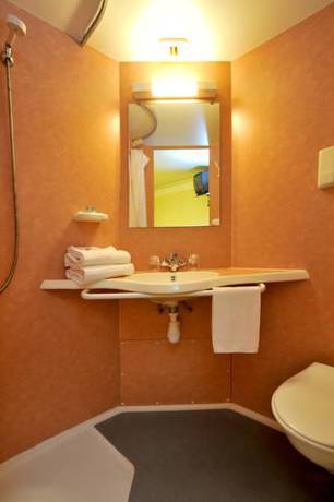 Imagen de la habitación del Hotel 4 Saisons. Foto 8