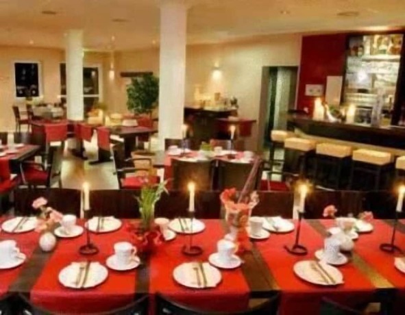 Imagen del bar/restaurante del Hotel 4 Winden. Foto 4