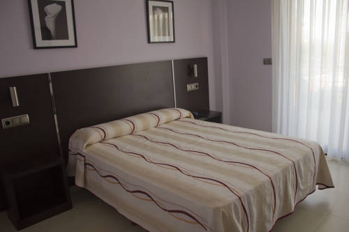 Imagen general del Hotel A Bota. Foto 5