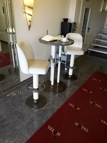 Imagen de los interiores del Hotel AM ELBUFER. Foto 19