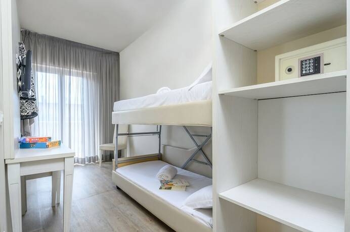 Imagen general del Hotel ATLAS, Riccione. Foto 1