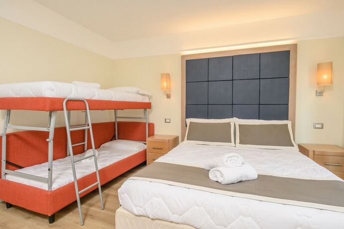 Imagen general del Hotel ATLAS, Riccione. Foto 8