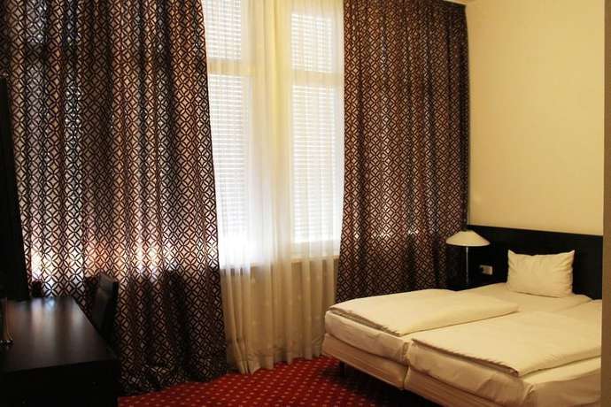 Imagen de la habitación del Hotel Aariana. Foto 5