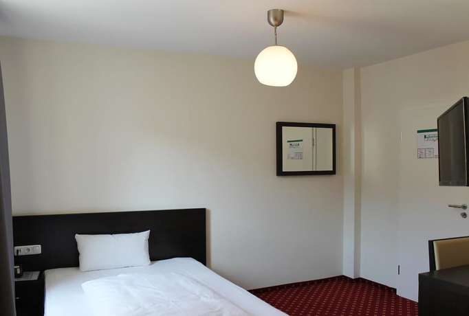 Imagen de la habitación del Hotel Aariana. Foto 7