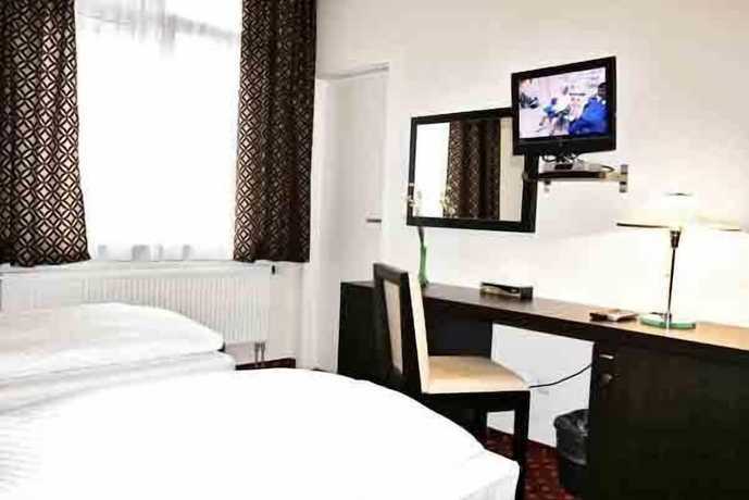 Imagen de la habitación del Hotel Aariana. Foto 10