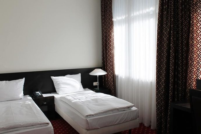 Imagen de la habitación del Hotel Aariana. Foto 17
