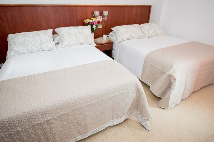 Imagen de la habitación del Hotel Acapulco, Ciudad de Panam&aacute;. Foto 21