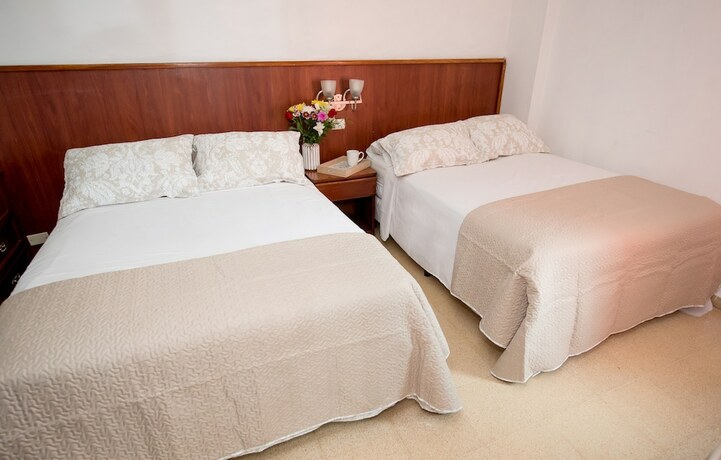 Imagen de la habitación del Hotel Acapulco, Ciudad de Panam&aacute;. Foto 22