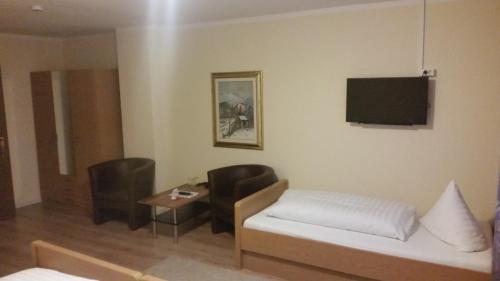 Imagen de la habitación del Hotel Adler, Augsburgo. Foto 6