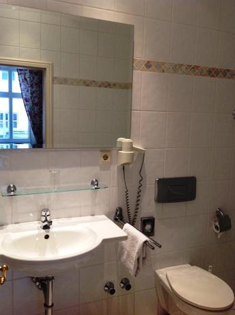 Imagen de la habitación del Hotel Adler, Rudolstadt. Foto 8