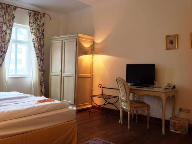 Imagen de la habitación del Hotel Adler, Rudolstadt. Foto 9