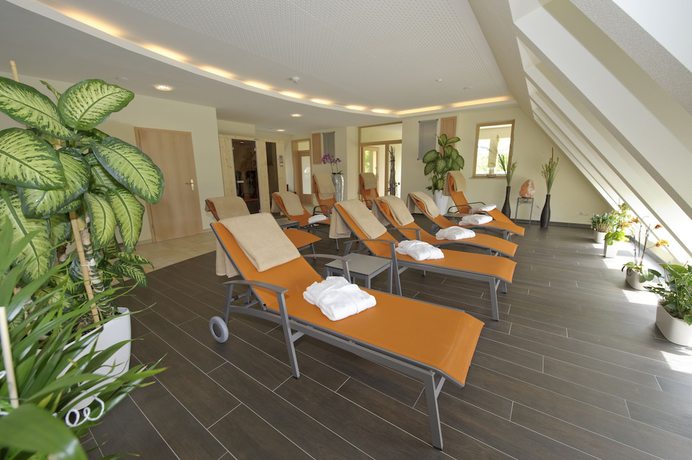 Imagen de la piscina del Hotel Adlerbr&auml;u. Foto 20