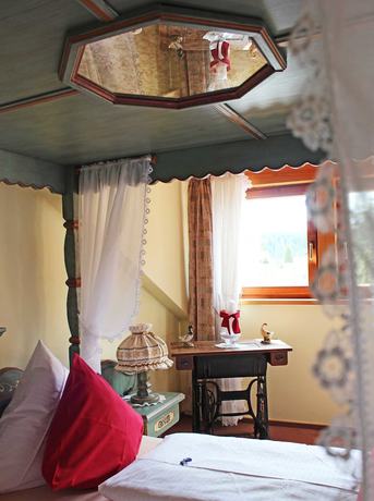 Imagen de la habitación del Hotel Adlerschanze. Foto 8