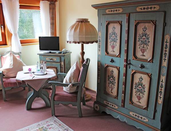 Imagen de la habitación del Hotel Adlerschanze. Foto 13