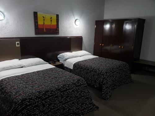 Imagen de la habitación del Hotel Aeropuerto. Foto 7