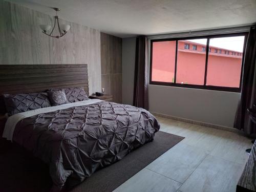 Imagen de la habitación del Hotel Aeropuerto. Foto 10