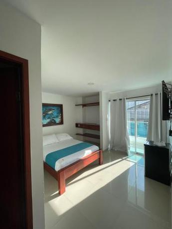 Imagen general del Hotel Aguamarina. Foto 3