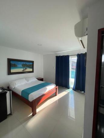 Imagen general del Hotel Aguamarina. Foto 11