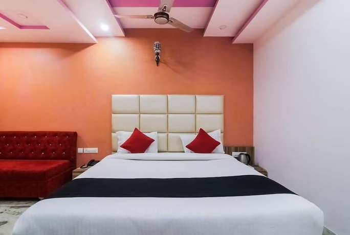 Imagen de la habitación del Hotel Airport View. Foto 9