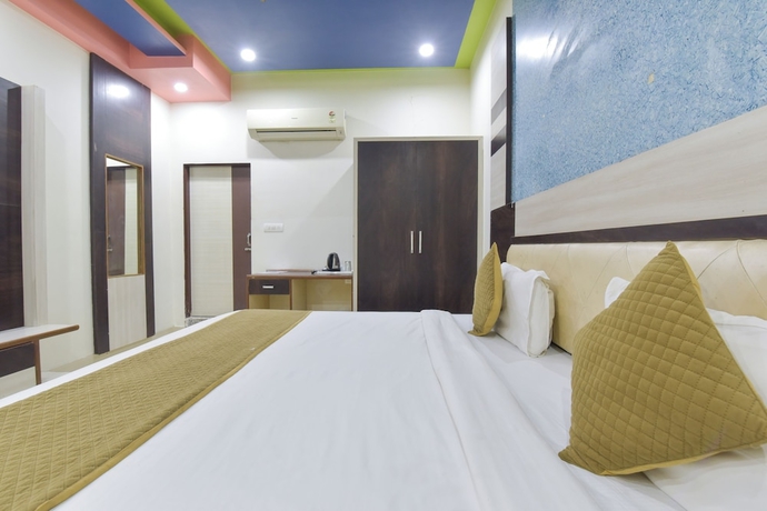 Imagen de la habitación del Hotel Airport View. Foto 12