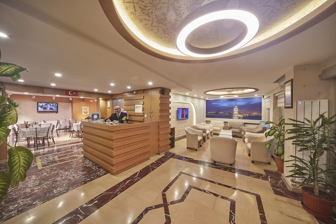 Imagen de los interiores del Hotel Akcinar. Foto 16