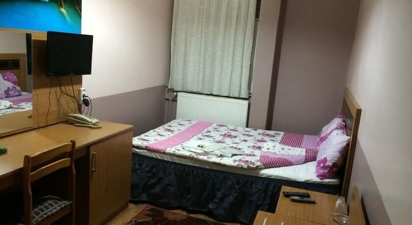 Imagen de la habitación del Hotel Akgun. Foto 13