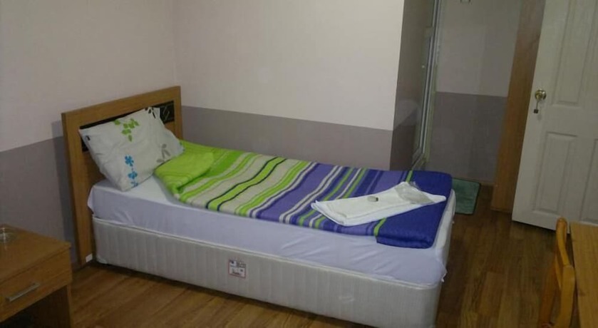 Imagen de la habitación del Hotel Akgun. Foto 15