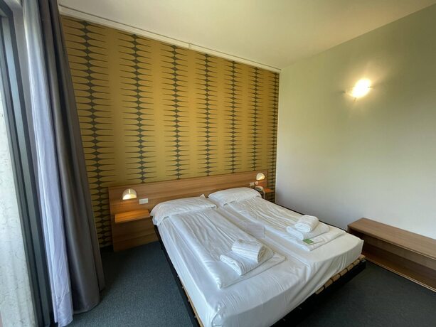 Imagen de la habitación del Hotel Al Castello. Foto 15