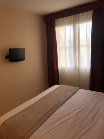 Imagen de la habitación del Hotel Alba. Foto 18