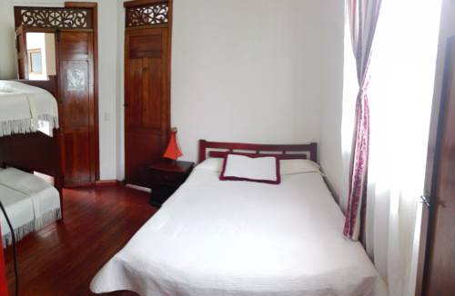 Imagen de la habitación del Hotel Alcayata Colonial. Foto 1