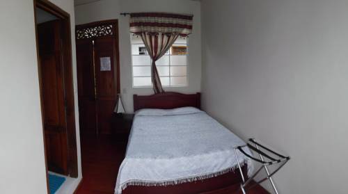 Imagen de la habitación del Hotel Alcayata Colonial. Foto 4