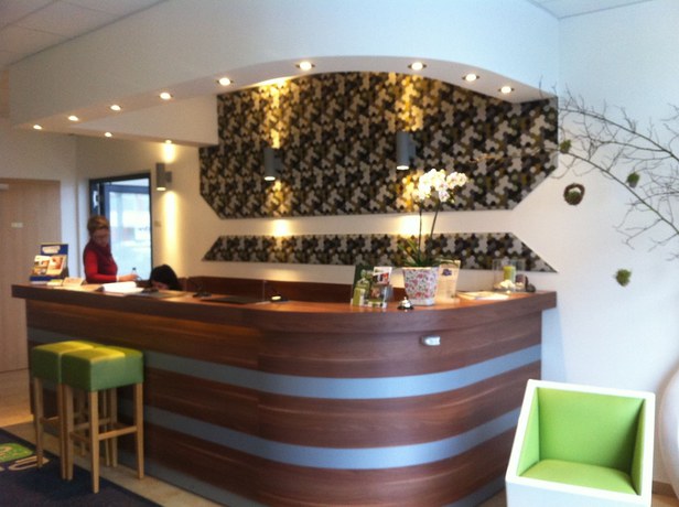 Imagen de los interiores del Hotel Alea City. Foto 19