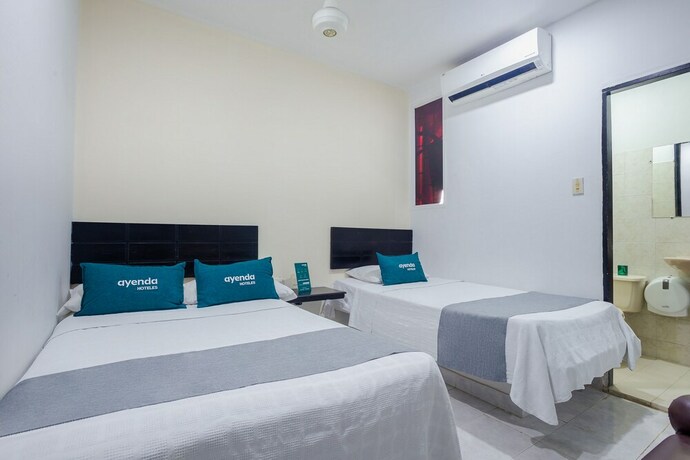 Imagen de la habitación del Hotel Alejandria City. Foto 11
