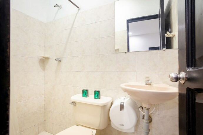 Imagen de la habitación del Hotel Alejandria City. Foto 13