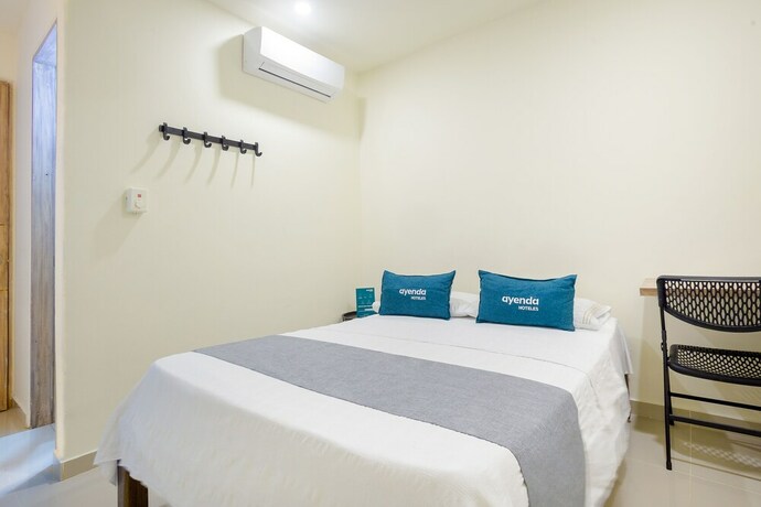 Imagen de la habitación del Hotel Alejandria City. Foto 14