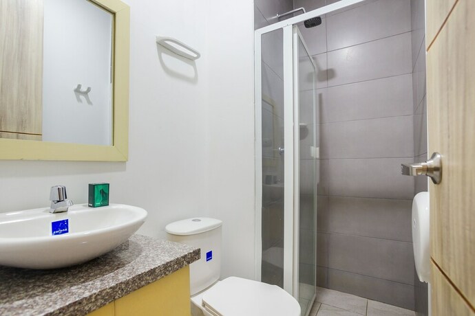 Imagen de la habitación del Hotel Alejandria City. Foto 15