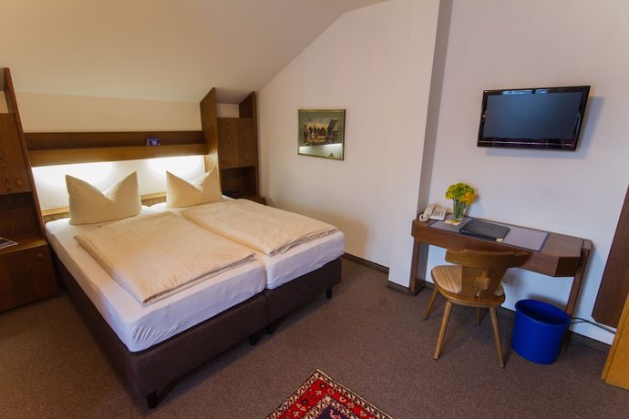 Imagen de la habitación del Hotel Alexandra. Foto 7