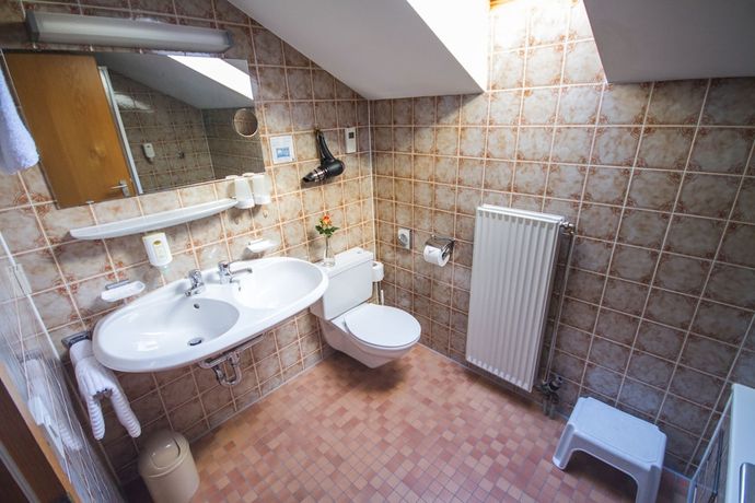 Imagen de la habitación del Hotel Alexandra. Foto 12