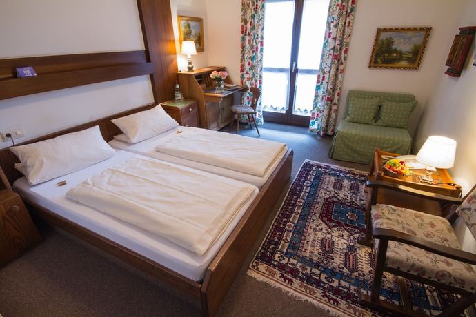 Imagen de la habitación del Hotel Alexandra. Foto 15
