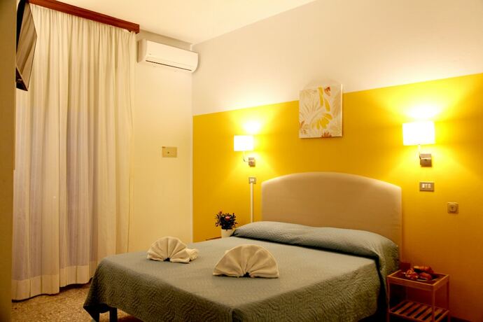 Imagen de la habitación del Hotel Alfa, Rimini. Foto 17